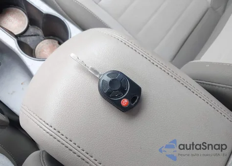 2014 Ford Escape Se from USA, damaged, VIN 1FMCU9G95EUD88400